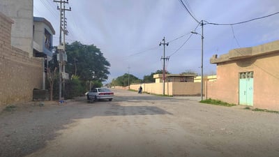 10 ساڵە شەقامێکی کفری تێکەڵەڕێژ کراوە و بەجێھێڵدراوە