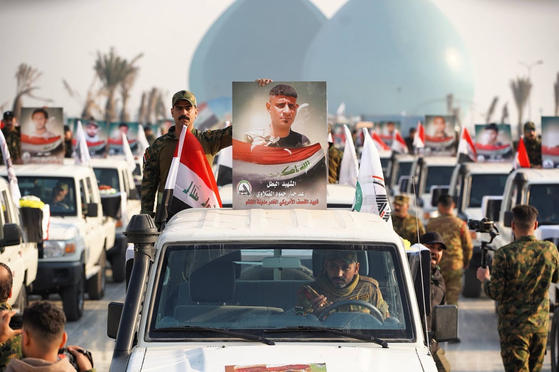 صور: الحشد يستذكر قصف معسكراته في القائم بتشييع رمزي