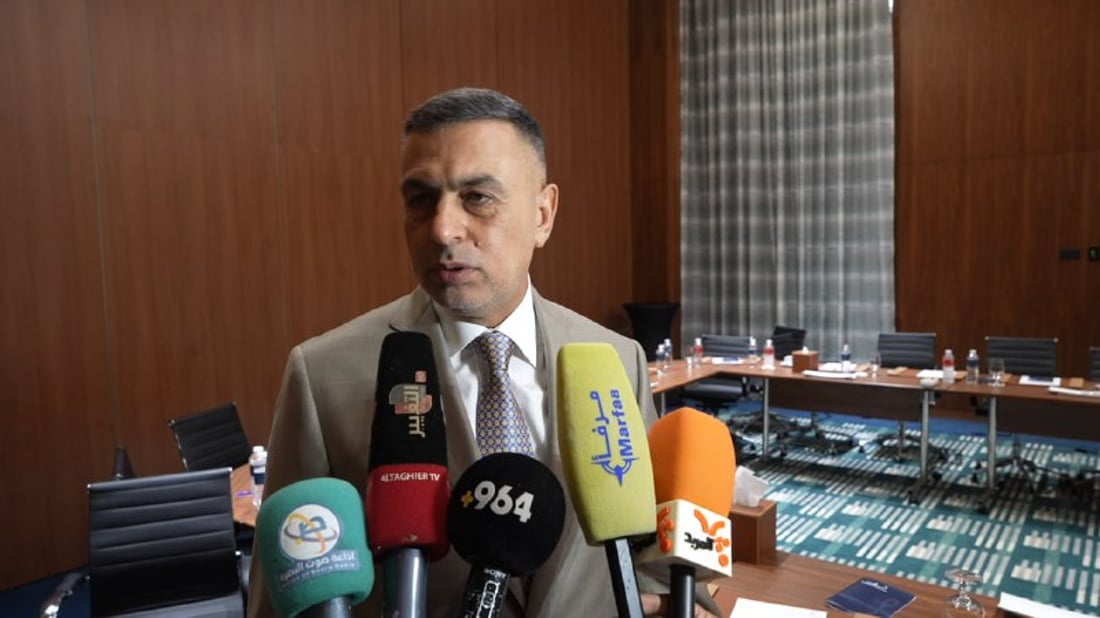 البصرة ستبني برجاً بارتفاع 130 متراً في كازينو لبنان.. العيداني استعرض الخرائط