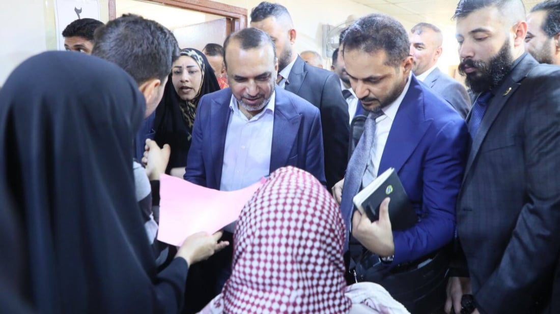 العمل توجه بعدم قطع راتب الإعانة من المستفيد الحاصل على منحة مالية واحدة