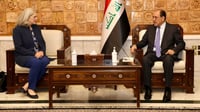 المالكي يلتقي السفيرة قبل زيارة السوداني إلى واشنطن: ن...