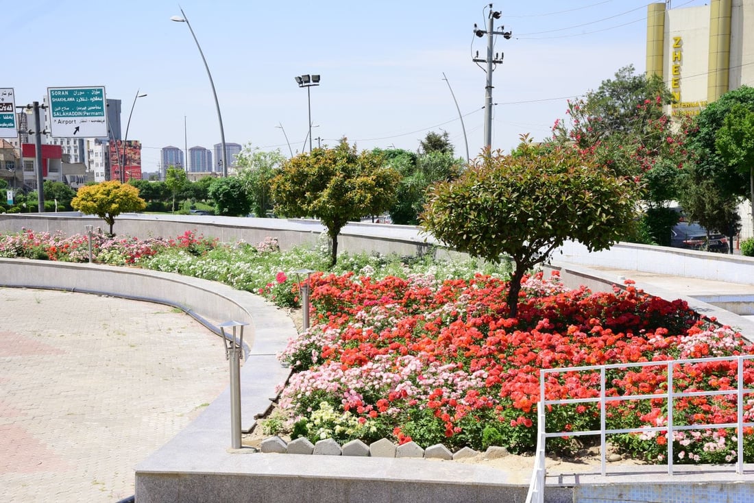 رۆژانە 240 ئامێر و مەكینەی جۆراوجۆر لە هەڵمەتی بڕینەوە و خزمەتكردنی پاركەكاندا كاریان كردووە.