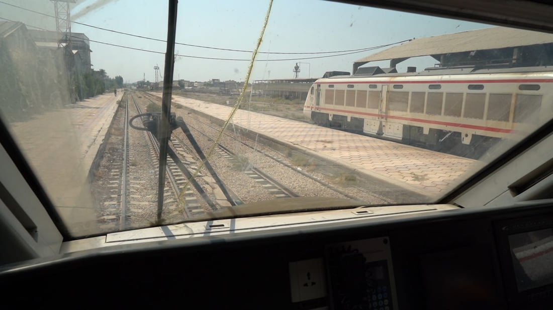 أرقام وصور: ازدياد مسافري قطار بصرة – بغداد.. ورحلة مخصصة للإيرانيين الأحد