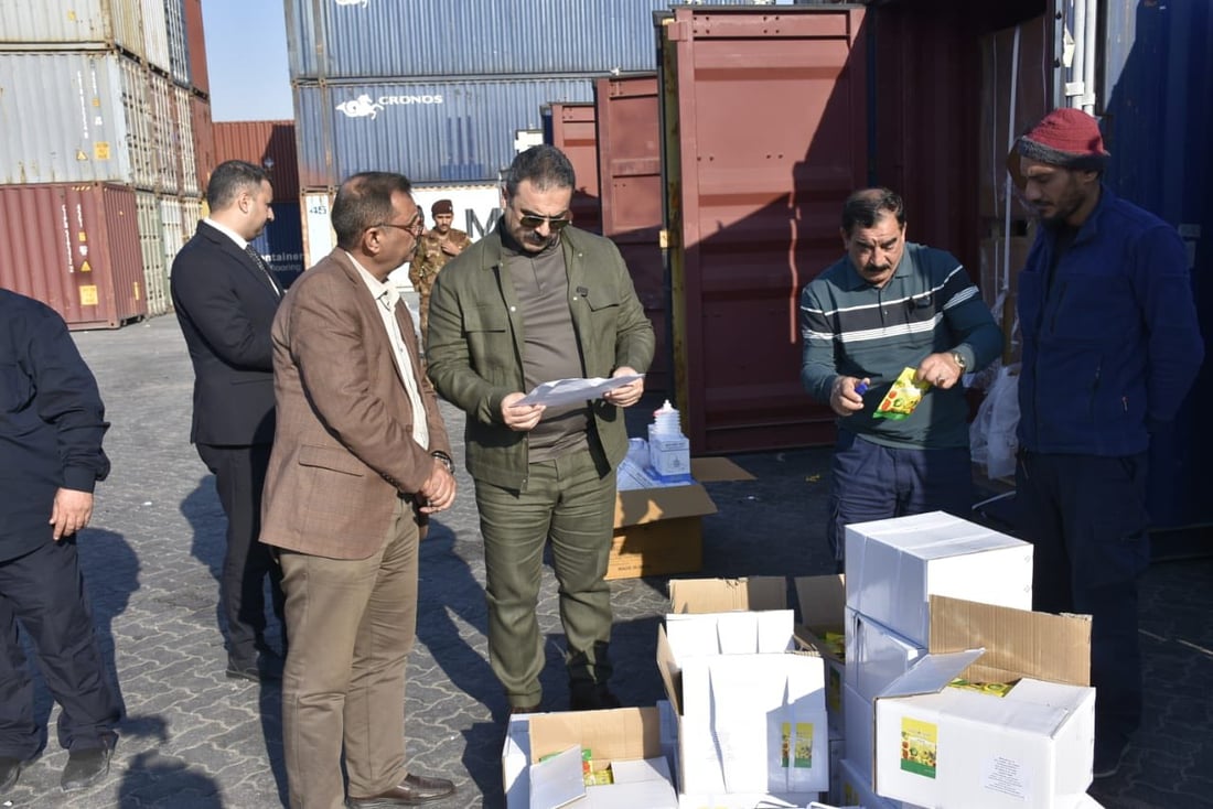 مخبأة خلف أقمشة.. إحباط تهريب أدوية ومستلزمات طبية عبر ميناء أم قصر