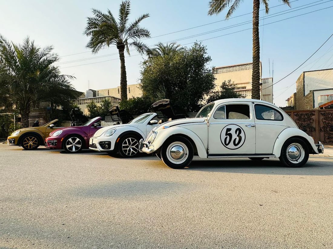 العراقيات يعشقن سيارة الرايخ الألماني.. معتز يجمع ملاك “الرگة” في گروب فيسبوك (صور)