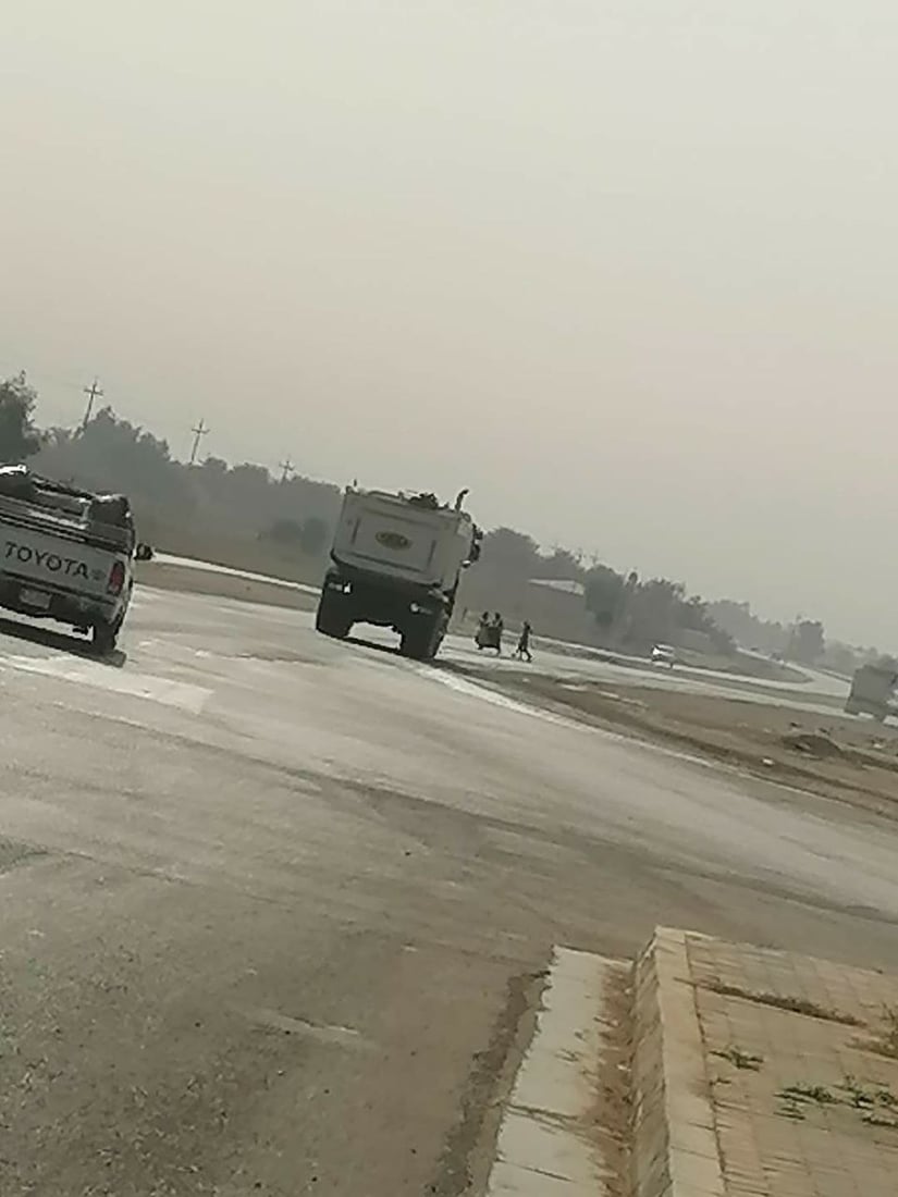 مطلوب جسر للمشاة فوراً في حي المشتل شرق هيت (صور)