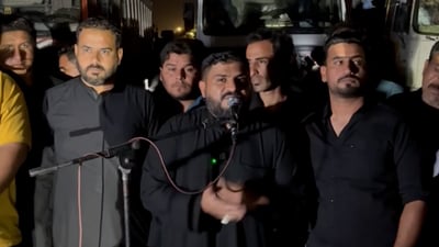 سائقو التريلات بميسان يعتصمون قرب منفذ الشيب: “نعاقب لأننا لم نخضع لترامب”