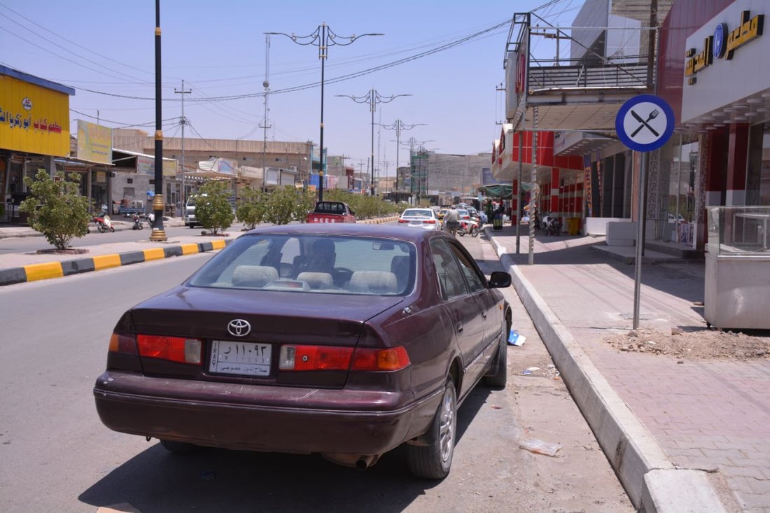 صور: شوارع بلد أجمل.. إشارات مرورية لأول مرة والشتلات قادمة