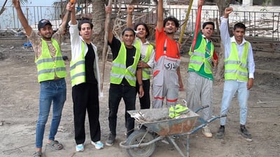 “لاري” عاد إلى شوارع الناصرية من جديد.. جمع الشباب لأجل “لوغال زاغيزيسي” (فيديو)