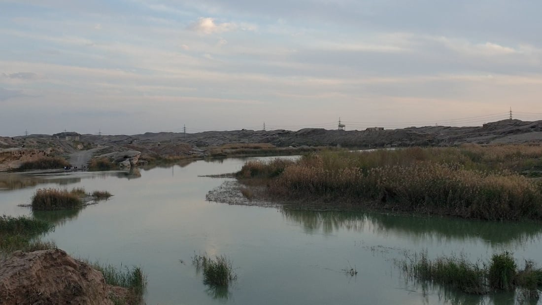 الأمطار تملأ بحيرة حمرين ومئات العوائل غنمت الفرصة وأنجحت النزهات.. صور من ديالى