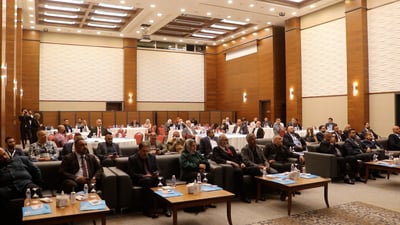 ميسان حائرة: لماذا يهرب المستثمرون منا؟ وخبراء يردون: الفوضى تجتاحكم (فيديو)