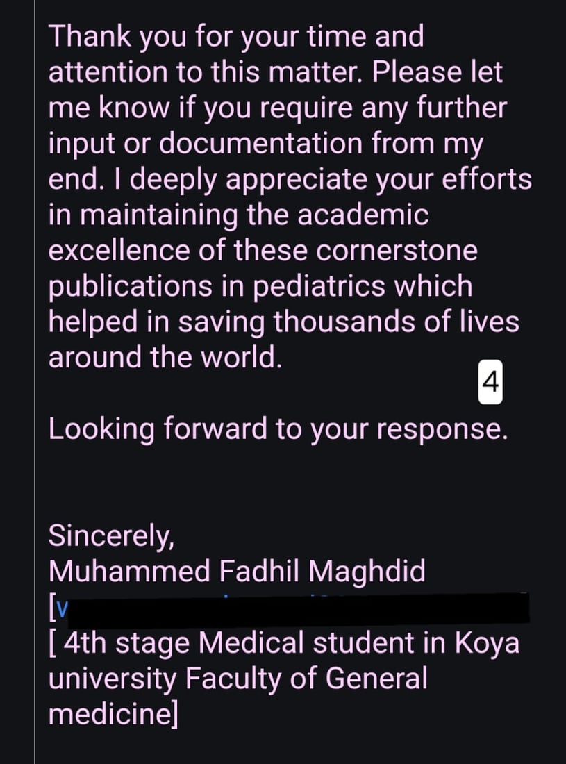 خوێندکارێکی پزیشکی زانکۆی کۆیە هەڵەیەک لە کتێبی خوێندنەکەی دەگرێت