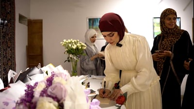 فيديو: نساء الأنبار وكتابة عن “الإعدام” و”الطرق المبهمة” في حفل بهيج