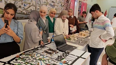 شاهد: روبوتات روبوتات في كركوك.. تنظف نفسها وتشرح جغرافيا الأرض وابتكار من 4 مدن