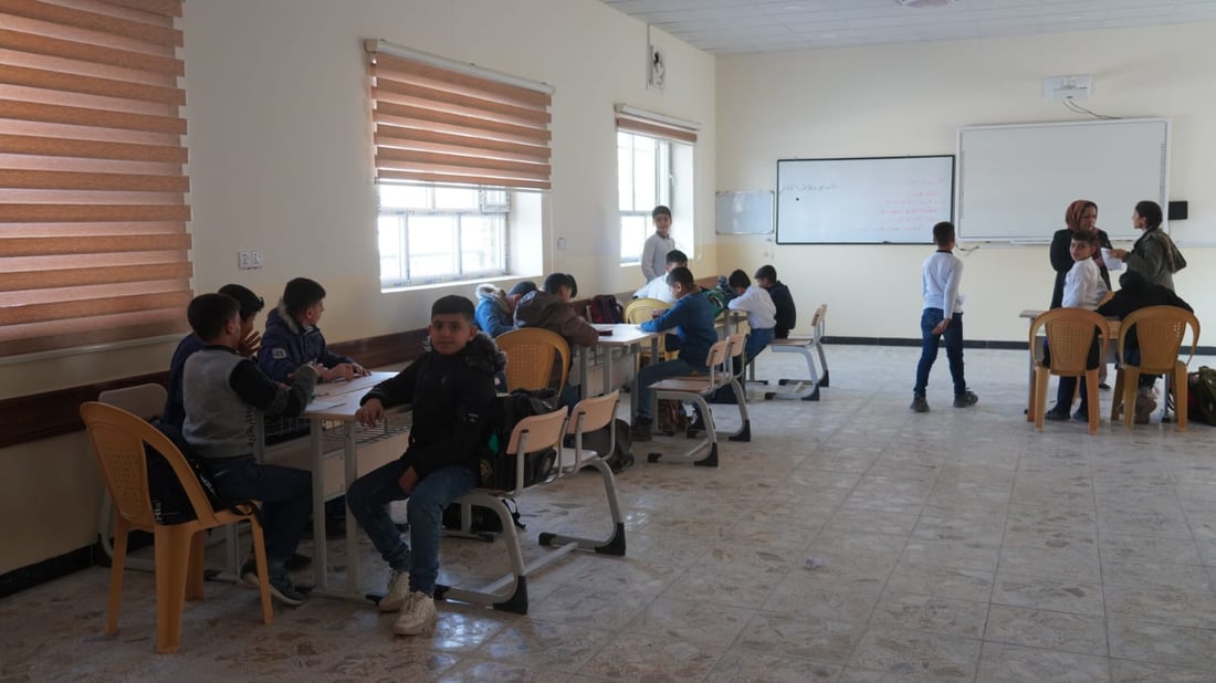 كركوك تدشن 8 مدارس بنيت على نفقتها.. وتتحدث عن نقص الكوادر التربوية (صور)