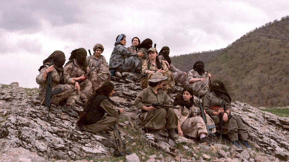 تێکەڵکردنی شەڕڤانە ژنەکان لەناو سوپای سوریادا یەکلانەبووەتەوە
