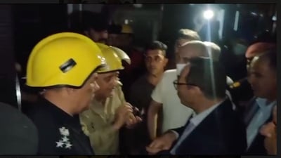 فيديو: نقاش بين محافظ نينوى والدفاع المدني.. 850 شخصاً كانوا في القاعة خلال الحريق
