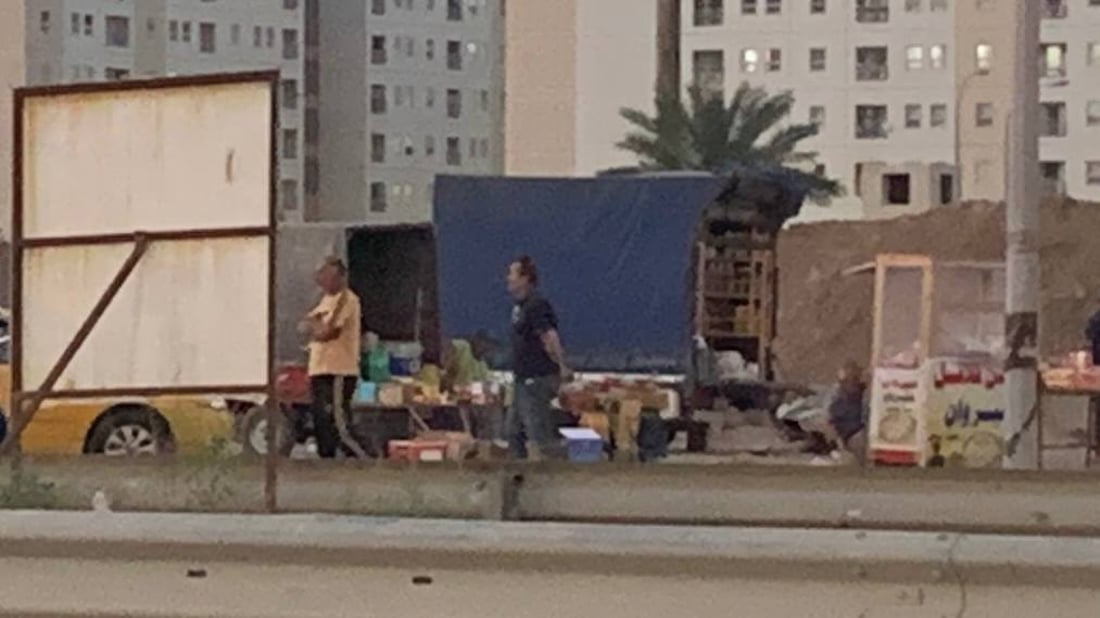 فيديو: المشي إلى بسماية “مجازفة”.. أكبر مجمع في بغداد بلا جسر عبور