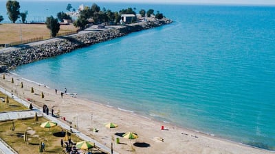 الأمطار تعيد بحيرة الحبانية إلى الحياة بعد جفاف 4 سنوات