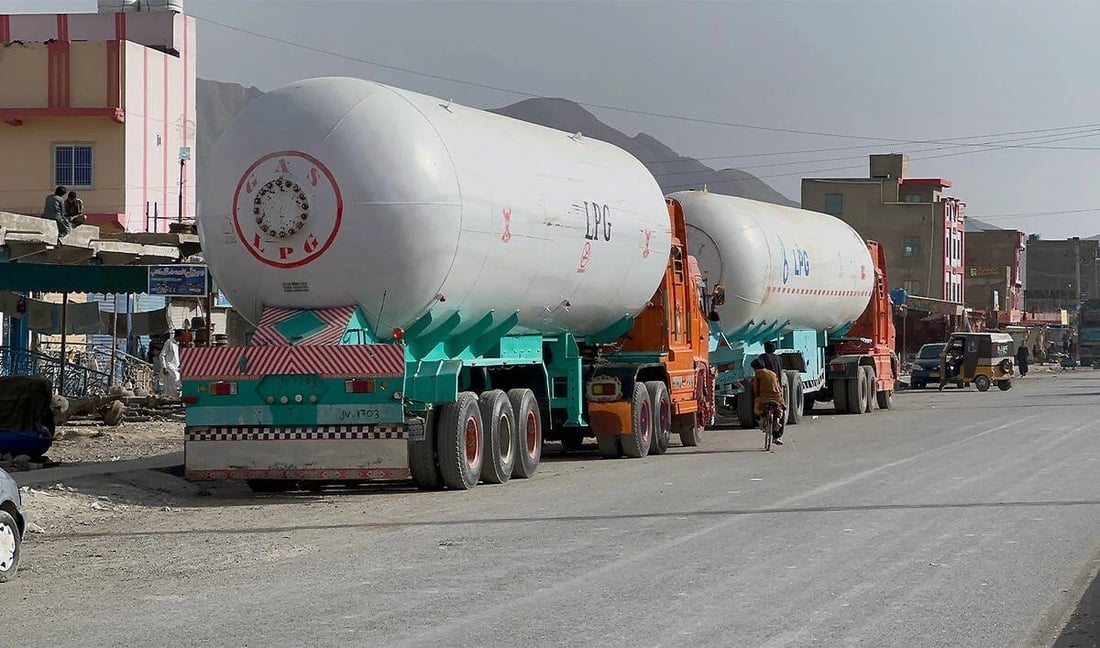 ئێران چیتر غاز بۆ پاكستان نانێرێت