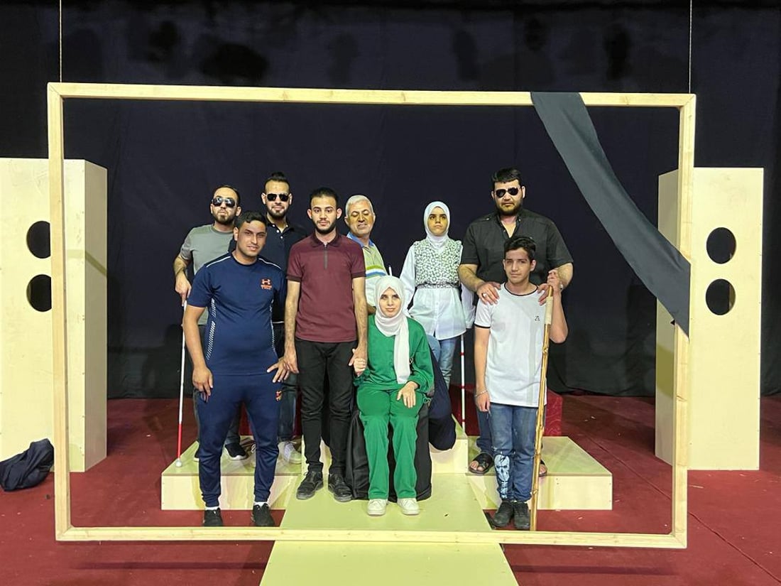 السبت في جامعة الزهراء.. كربلاء تنتظر مسرحية “حفيد نيوتن” من فرقة السراج للمكفوفين