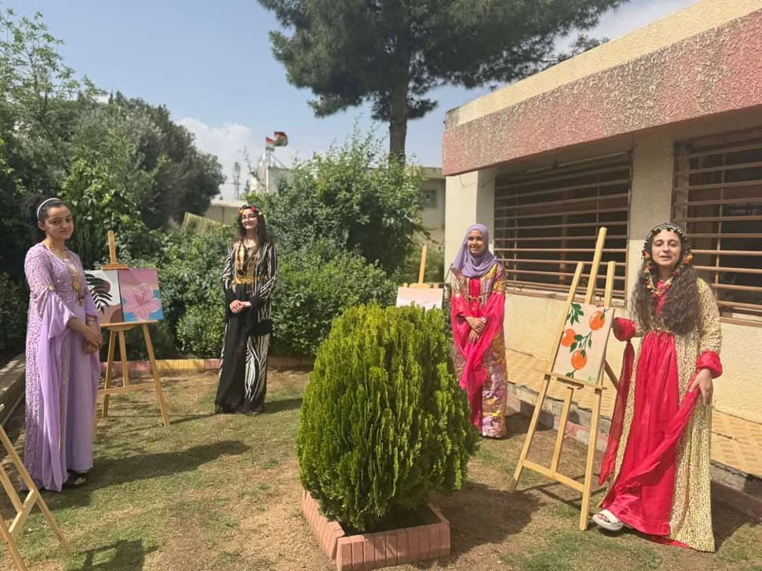 <?php echo get_the_title() ?>