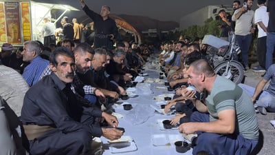 پێنجوێنییەكان خوانی ئێوارەیان هێنایە سەرشەقام