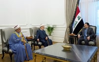 كبير علماء المجمع الفقهي في ضيافة السوداني ونقاش عن ال...