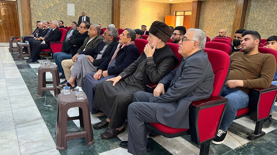 قصائد تتغنى بالعراق.. ملتقى هيت الأدبي يستضيف الشاعر محمد فرحان (صور)