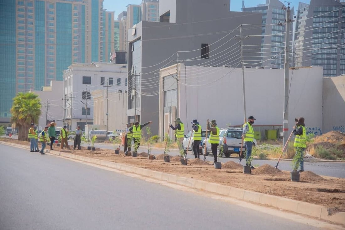 شەقامە تێکچووەکانى هەولێر قیرتاو دەكرێن