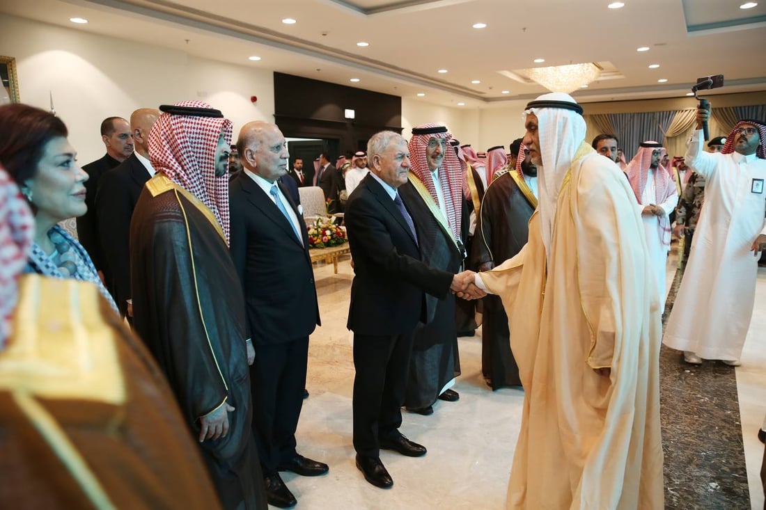 أمير سعودي يفاجئ رئيس الجمهورية بتقرير كتبه رشيد عندما كان يعمل في جازان (صور)