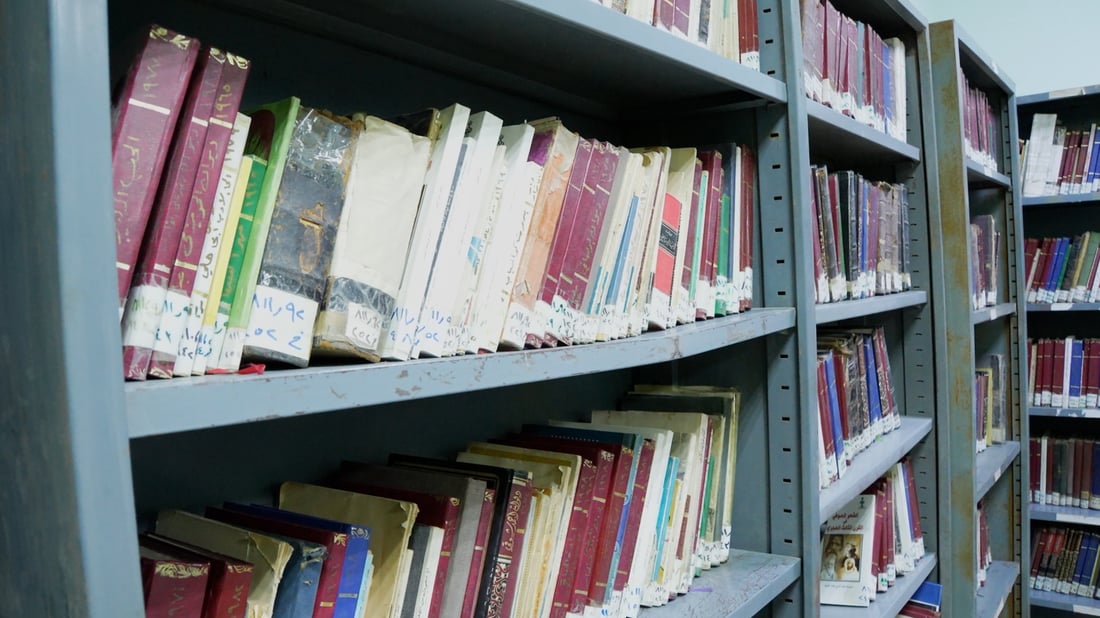 Al-Muthanna Public Library in Abu Ghraib struggles with poor infrastructure despite rich collection
