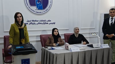 كۆمیسیۆن ئامێره‌كانى ده‌نگدانى له‌ رێگه‌ى كامێراى 964ـه‌وه‌ تاقیكرده‌وه‌