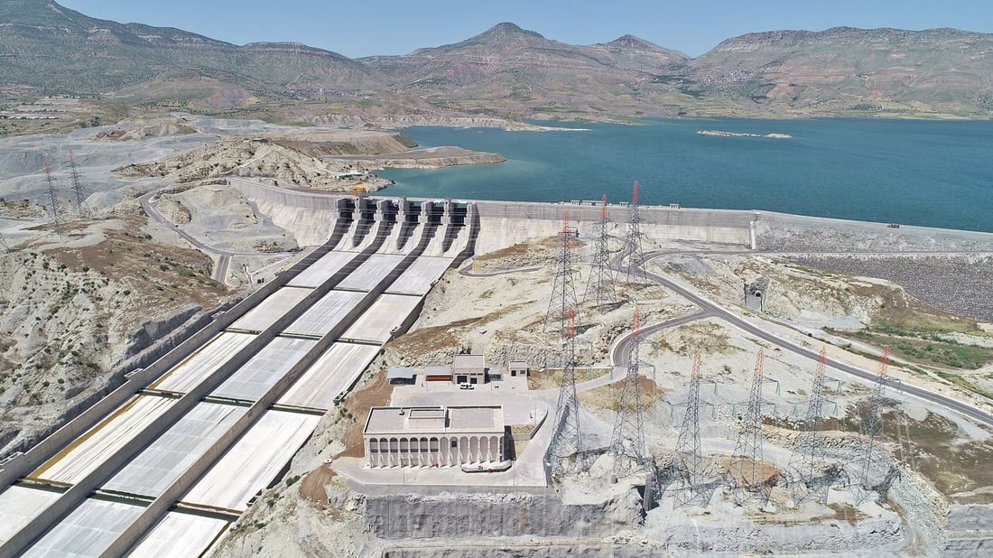 العراق يدعو تركيا إلى “تقاسم الضرر” وتفعيل مذكرة التفاهم بشأن المياه