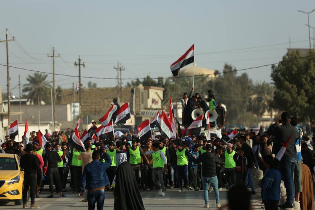 بابل تلتحق بركب التظاهرات المطالبة بخفض الدولار (صور)