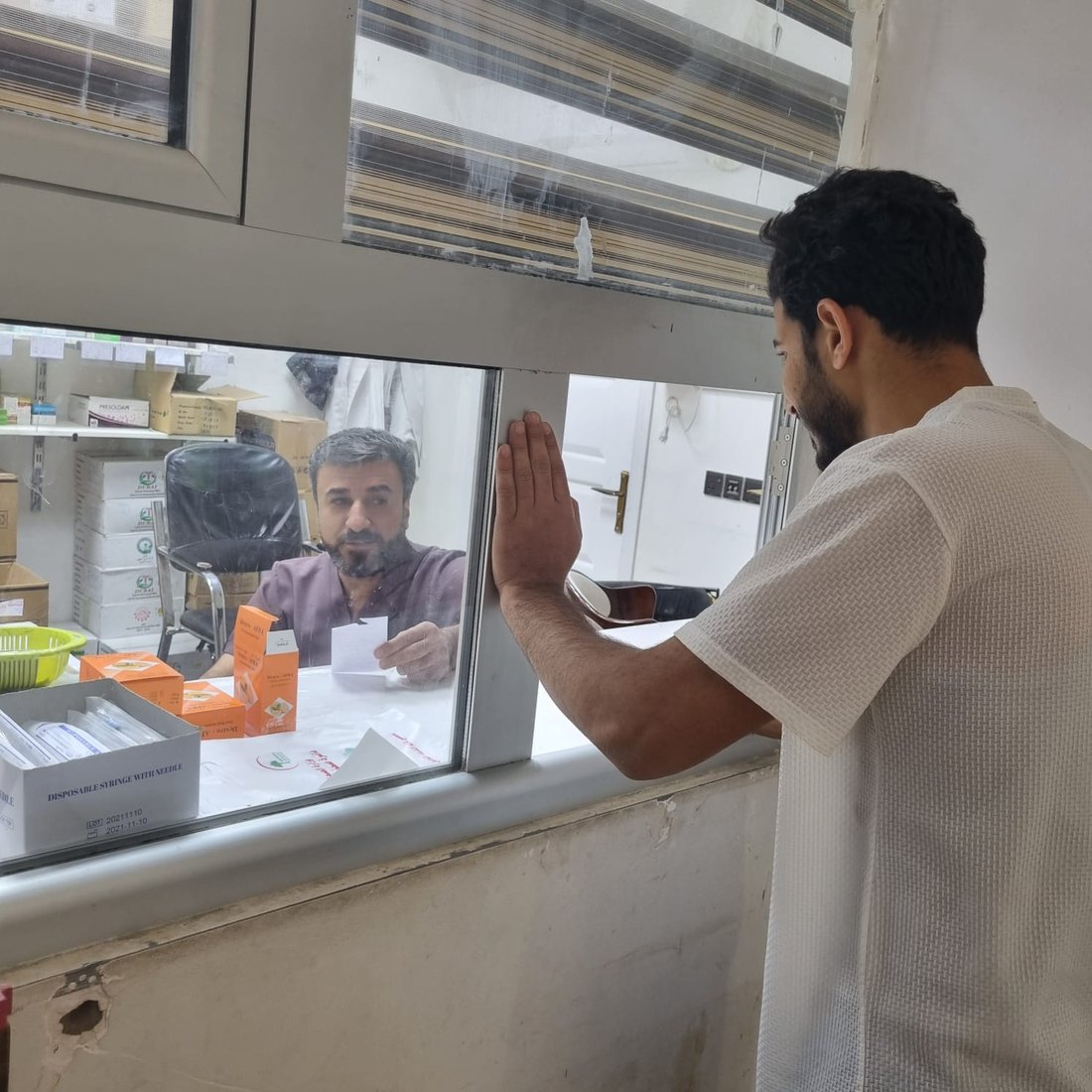 شاهد: لحظة دخول العاصفة الترابية إلى مركز مدينة النجف