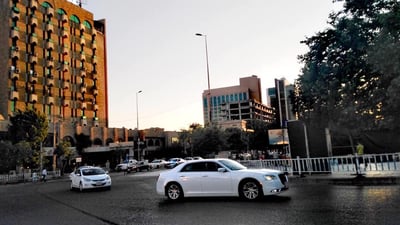 شەقامی نێوان هۆتێل پاڵاس و هۆتێل ئاشتی روناکدەکرێتەوە