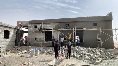 صعقة تقتل شابين أثناء “لبخ” جامع في “اللقمانية”.. محاولات الإنقاذ لم تنجح