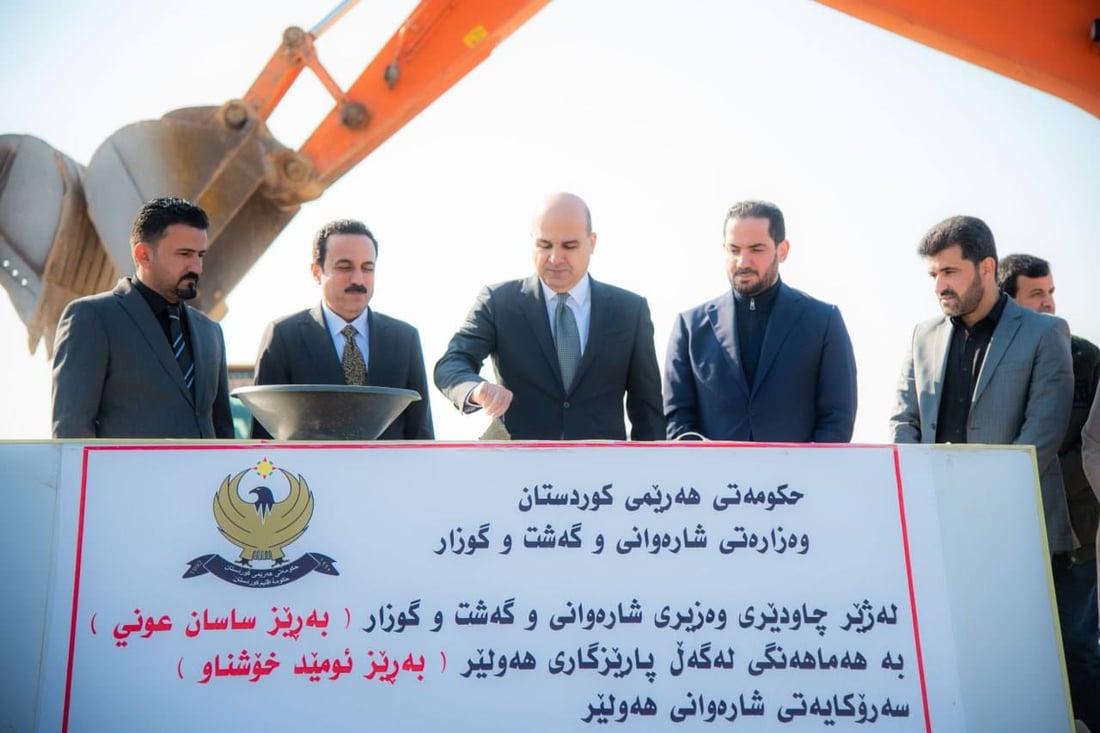 به‌ردی بناغه‌ی شه‌قامه‌ سه‌ره‌كییه‌كانی زۆنی B لە گوندی كۆری دانرا