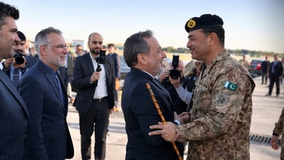 پاکستان دەیهەوێ هەرچۆنێک بێ رێ لە سەرهەڵدانەوەی جەنگ بگرێت