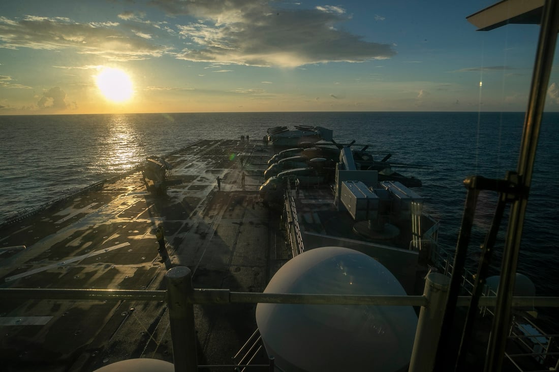 کەشتیی جەنگیی “یو ئێس ئێس تریپۆلی” و 3500 سەربازی ئەمریکی گەیشتنە ناوچەکە