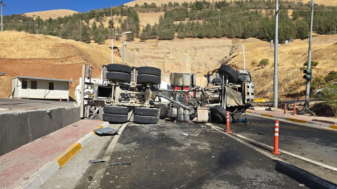 Suspect arrested after allegedly hijacking mixer truck and overturning in Sulaymaniyah tunnel