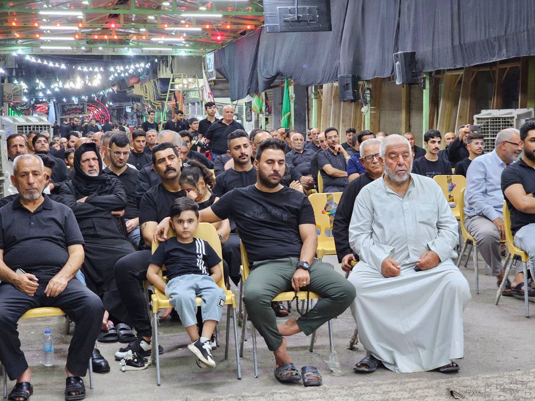 أدى مقدمة مسلسل “يوسف الصديق”.. القارئ الإيراني كريم منصوري في الكوت (صور)