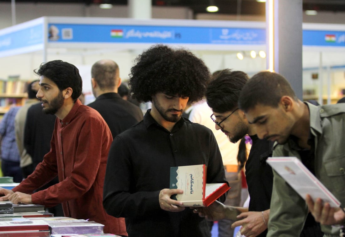 فيديو: بدء العد التنازلي لإغلاق معرض أربيل للكتاب.. خصومات كبيرة وإقبال غير مسبوق
