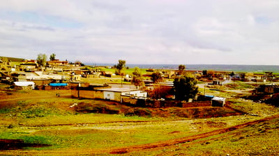 گونده‌كانى سنوورى زراره‌تى به‌هۆى كه‌مى كاره‌باوه‌ شه‌وان خه‌ویان نه‌ماوه‌