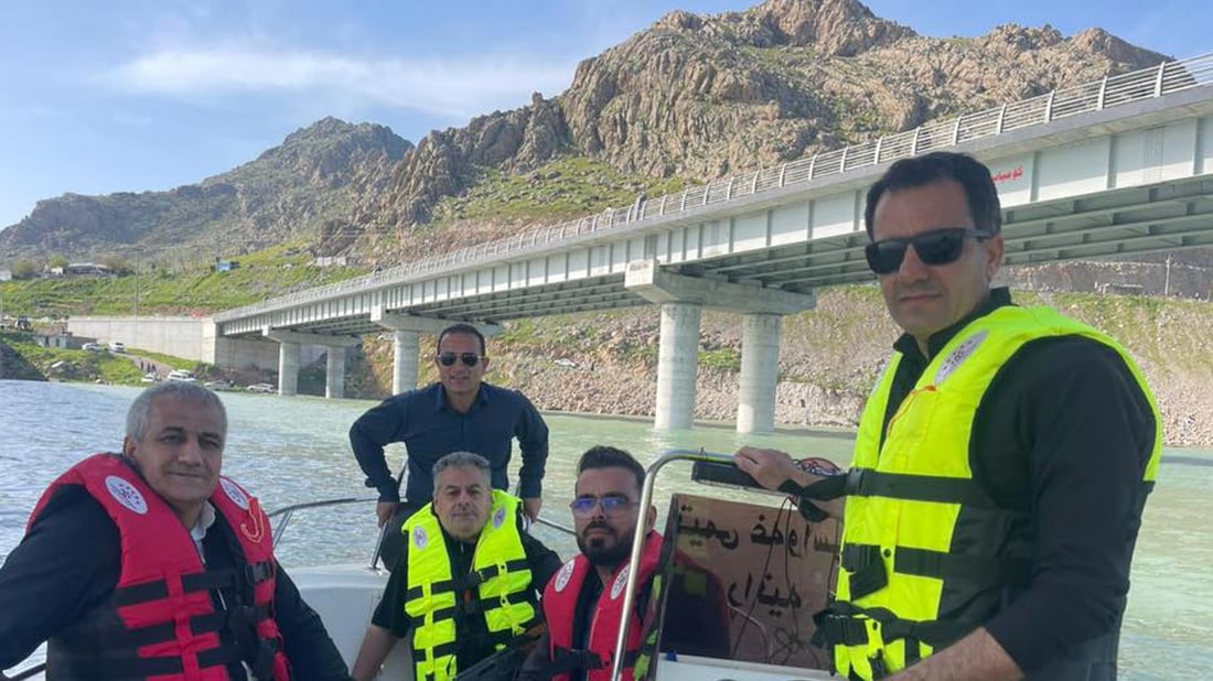 گەشتوگوزاری راپەڕین ناسنامە و مۆڵەت بۆ خاوەن بەلەمەکان دروست دەکات
