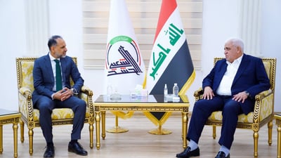رئيس الحشد يناقش مع سفير بريطانيا الأوضاع في المنطقة وضرورة خفض التوترات