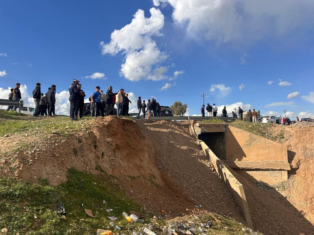 فيديو: مصرع 5 أشخاص من عائلة واحدة بحادث سير بين الدبس والتون كوبري