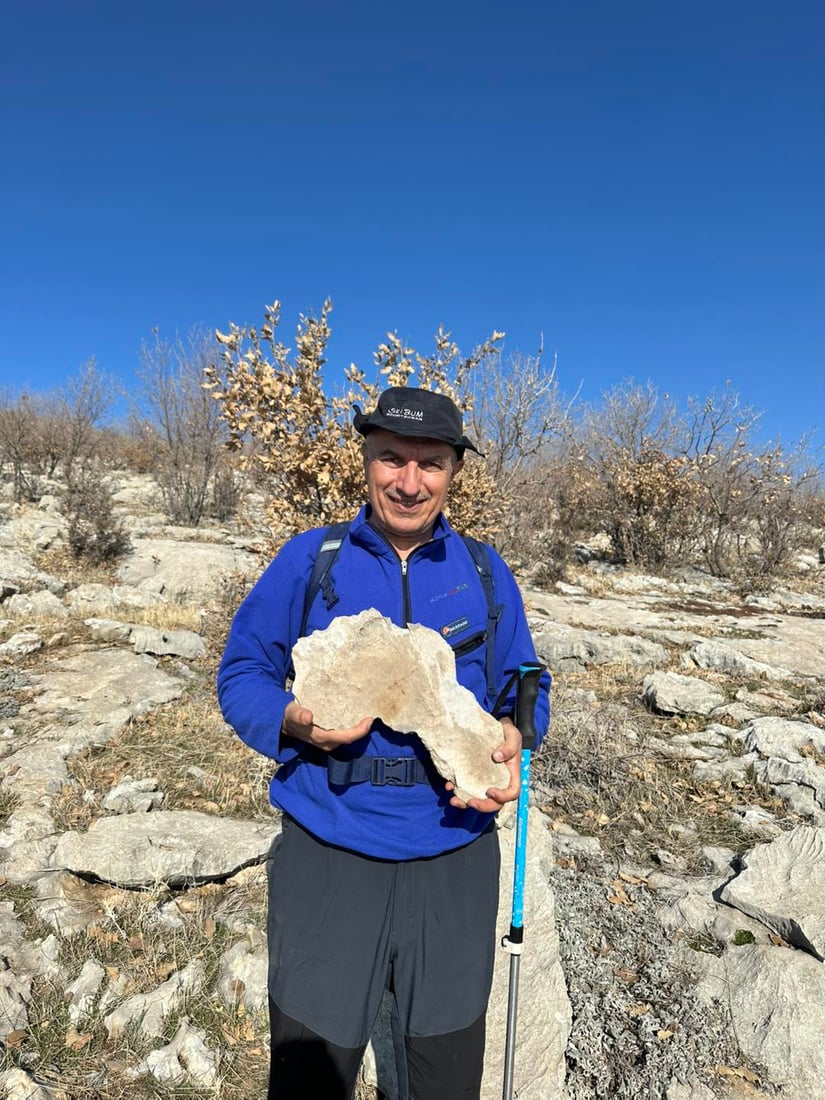 بەردێک لەسەر شێوەى کوردستانى گەورە دۆزرایەوە