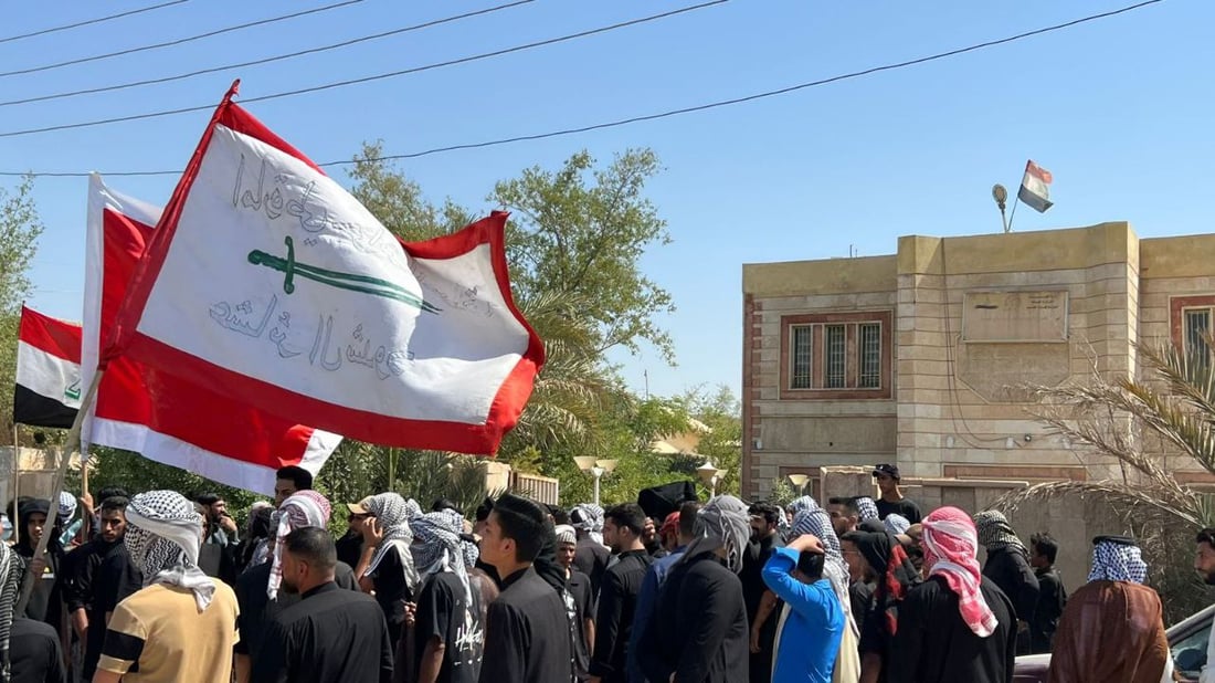 صور: تظاهرات في سوق الشيوخ للمطالبة بالخدمات.. الأمراض انتشرت